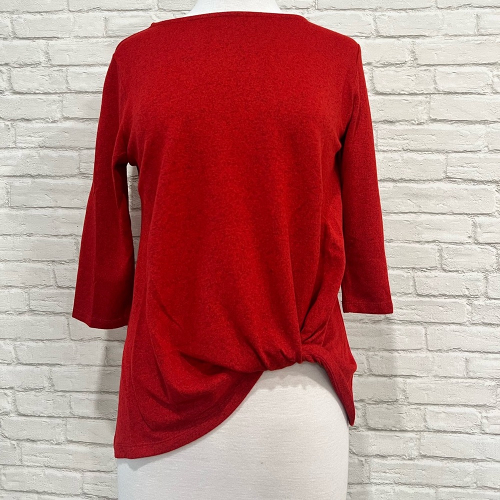 Gia Red Twist Top
